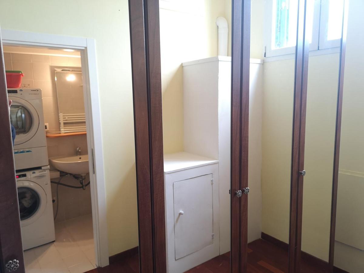 Porta A Mare, Free Parking Apartment Ливорно Екстериор снимка